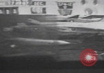 Standbild Brand der USS Forrestal im Golf von Tonkin Golf von Tonkin, Vietnam, 1967, aus Sekunde 17 historischem Filmmaterial Videoclip 65675079560