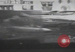 Standbild Brand der USS Forrestal im Golf von Tonkin Golf von Tonkin, Vietnam, 1967, aus Sekunde 27 historischem Filmmaterial Videoclip 65675079560