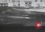 Standbild Brand der USS Forrestal im Golf von Tonkin Golf von Tonkin, Vietnam, 1967, aus Sekunde 34 historischem Filmmaterial Videoclip 65675079560