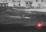Standbild Brand der USS Forrestal im Golf von Tonkin Golf von Tonkin, Vietnam, 1967, aus Sekunde 37 historischem Filmmaterial Videoclip 65675079560