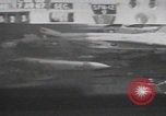 Standbild Brand der USS Forrestal im Golf von Tonkin Golf von Tonkin, Vietnam, 1967, aus Sekunde 46 historischem Filmmaterial Videoclip 65675079560