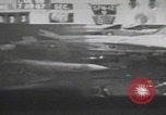 Standbild Brand der USS Forrestal im Golf von Tonkin Golf von Tonkin, Vietnam, 1967, aus Sekunde 60 historischem Filmmaterial Videoclip 65675079560