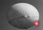 Standbild Japanische Fu-Go-Papierballonbombe United States USA, 1944, aus Sekunde 4 historischem Filmmaterial Videoclip 65675079563