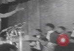 Standbild Predigt des afroamerikanischen Pfarrers Jesse Jackson Chicago Illinois USA, 1970, aus Sekunde 6 historischem Filmmaterial Videoclip 65675079569