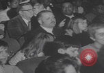 Standbild Predigt des afroamerikanischen Pfarrers Jesse Jackson Chicago Illinois USA, 1970, aus Sekunde 12 historischem Filmmaterial Videoclip 65675079569