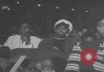 Standbild Predigt des afroamerikanischen Pfarrers Jesse Jackson Chicago Illinois USA, 1970, aus Sekunde 18 historischem Filmmaterial Videoclip 65675079569