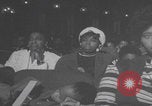 Standbild Predigt des afroamerikanischen Pfarrers Jesse Jackson Chicago Illinois USA, 1970, aus Sekunde 19 historischem Filmmaterial Videoclip 65675079569