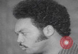 Standbild Predigt des afroamerikanischen Pfarrers Jesse Jackson Chicago Illinois USA, 1970, aus Sekunde 25 historischem Filmmaterial Videoclip 65675079569