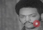 Standbild Predigt des afroamerikanischen Pfarrers Jesse Jackson Chicago Illinois USA, 1970, aus Sekunde 40 historischem Filmmaterial Videoclip 65675079569