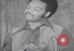 Standbild Predigt des afroamerikanischen Pfarrers Jesse Jackson Chicago Illinois USA, 1970, aus Sekunde 62 historischem Filmmaterial Videoclip 65675079569