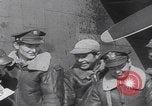 Standbild B-24D Liberator Bomerang Abschiedsparty England Vereinigtes Königreich, 1944, aus Sekunde 15 historischem Filmmaterial Videoclip 65675079574