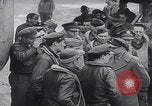 Standbild B-24D Liberator Bomerang Abschiedsparty England Vereinigtes Königreich, 1944, aus Sekunde 39 historischem Filmmaterial Videoclip 65675079574