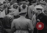 Standbild B-24D Liberator Bomerang Abschiedsparty England Vereinigtes Königreich, 1944, aus Sekunde 53 historischem Filmmaterial Videoclip 65675079574