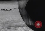 Standbild Bombenangriff der USAAF auf eine B-24 Liberator Europa, 1943, aus Sekunde 24 historischem Filmmaterial Videoclip 65675079577
