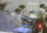 Standbild Marsch der Vereinigten Klans von Amerika Mobile Alabama USA, 1977, aus Sekunde 19 historischem Filmmaterial Videoclip 65675079578