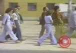 Standbild Marsch der Vereinigten Klans von Amerika Mobile Alabama USA, 1977, aus Sekunde 49 historischem Filmmaterial Videoclip 65675079578