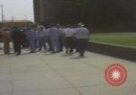 Standbild Marsch der Vereinigten Klans von Amerika Mobile Alabama USA, 1977, aus Sekunde 58 historischem Filmmaterial Videoclip 65675079578
