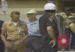 Standbild Marsch der Vereinigten Klans von Amerika Mobile Alabama USA, 1977, aus Sekunde 60 historischem Filmmaterial Videoclip 65675079578