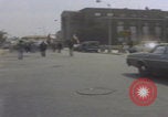 Standbild Marsch der Vereinigten Klans von Amerika Mobile Alabama USA, 1977, aus Sekunde 59 historischem Filmmaterial Videoclip 65675079579