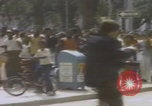Standbild Demonstranten der United Klans of America in Mobile Alabama Mobile Alabama USA, 1977, aus Sekunde 50 historischem Filmmaterial Videoclip 65675079580