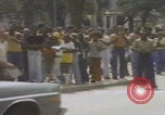 Standbild Demonstranten der United Klans of America in Mobile Alabama Mobile Alabama USA, 1977, aus Sekunde 52 historischem Filmmaterial Videoclip 65675079580