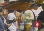 Standbild Demonstranten des United Klans of America marschieren Mobile Alabama USA, 1977, aus Sekunde 9 historischem Filmmaterial Videoclip 65675079581