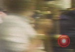 Standbild Demonstranten des United Klans of America marschieren Mobile Alabama USA, 1977, aus Sekunde 31 historischem Filmmaterial Videoclip 65675079581