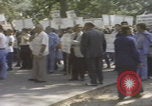 Immagine di I Klan Uniti d'America marciano verso Mobile Alabama Mobile Alabama USA, 1977, secondo 12 filmato di repertorio 65675079582