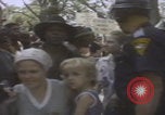 Immagine di I Klan Uniti d'America marciano verso Mobile Alabama Mobile Alabama USA, 1977, secondo 25 filmato di repertorio 65675079582