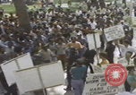 Immagine di I Klan Uniti d'America marciano verso Mobile Alabama Mobile Alabama USA, 1977, secondo 30 filmato di repertorio 65675079582