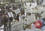 Immagine di I Klan Uniti d'America marciano verso Mobile Alabama Mobile Alabama USA, 1977, secondo 33 filmato di repertorio 65675079582