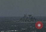 Standbild US-Flugzeugträger-Zerstörer segeln Japanisches Meer, 1968, aus Sekunde 19 historischem Filmmaterial Videoclip 65675079583