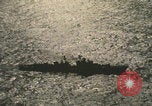 Standbild US-Flugzeugträger-Zerstörer segeln Japanisches Meer, 1968, aus Sekunde 57 historischem Filmmaterial Videoclip 65675079583