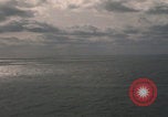 Standbild Zerstörer der US Navy segeln Japanisches Meer, 1968, aus Sekunde 16 historischem Filmmaterial Videoclip 65675079584