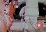 Standbild Schwerelosigkeitstraining für Apollo-11-Astronauten Florida United States USA, 1969, aus Sekunde 62 historischem Filmmaterial Videoclip 65675079592