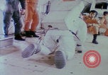 Standbild Astronauten-Schwerelosigkeitstraining Florida United States USA, 1969, aus Sekunde 20 historischem Filmmaterial Videoclip 65675079593