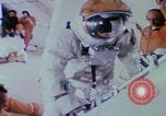 Standbild Astronauten-Schwerelosigkeitstraining Florida United States USA, 1969, aus Sekunde 40 historischem Filmmaterial Videoclip 65675079593
