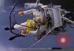 Standbild NASA-Forscher testen EVA-Transporter auf dem Mond Hampton Virginia USA, 1968, aus Sekunde 17 historischem Filmmaterial Videoclip 65675079601