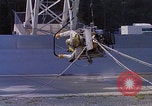Standbild NASA-Forscher testen EVA-Transporter auf dem Mond Hampton Virginia USA, 1968, aus Sekunde 39 historischem Filmmaterial Videoclip 65675079601