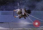 Standbild NASA-Forscher testen EVA-Transporter auf dem Mond Hampton Virginia USA, 1968, aus Sekunde 42 historischem Filmmaterial Videoclip 65675079601