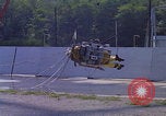 Standbild NASA-Forscher testen EVA-Transporter auf dem Mond Hampton Virginia USA, 1968, aus Sekunde 54 historischem Filmmaterial Videoclip 65675079601