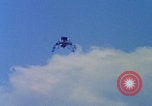 Immagine di LLVR-1 si schianta sulla Ellington AFB Houston Texas USA, 1968, secondo 17 filmato di repertorio 65675079602