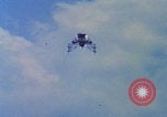 Immagine di LLVR-1 si schianta sulla Ellington AFB Houston Texas USA, 1968, secondo 22 filmato di repertorio 65675079602