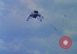 Immagine di LLVR-1 si schianta sulla Ellington AFB Houston Texas USA, 1968, secondo 30 filmato di repertorio 65675079602