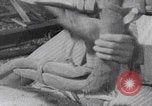 Immagine di Falegname palestinese al lavoro Palestina, 1941, secondo 47 filmato di repertorio 65675079608