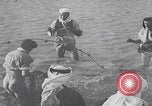 Standbild Fischer bei der Arbeit am See Genezareth Palästina, 1941, aus Sekunde 59 historischem Filmmaterial Videoclip 65675079610
