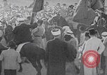 Standbild Islamische Prozession Felsendom Jerusalem Jerusalem Palästina, 1941, aus Sekunde 33 historischem Filmmaterial Videoclip 65675079615