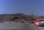 Immagine di Guida sul Golden Gate Bridge di San Francisco San Francisco California USA, 1969, secondo 45 filmato di repertorio 65675079620