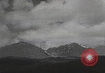 Immagine di Strade del Parco Nazionale delle Montagne Rocciose Colorado United States USA, 1927, secondo 59 filmato di repertorio 65675079621