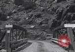 Immagine di Strade del Parco Nazionale delle Montagne Rocciose Colorado United States USA, 1927, secondo 8 filmato di repertorio 65675079622